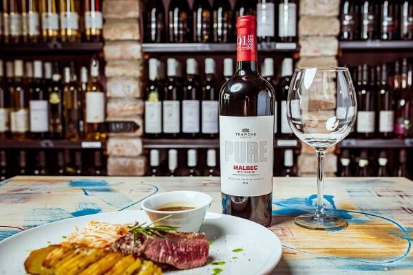 Wine Food Klaret foto 2