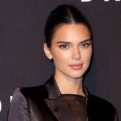 Kendall Jenner Got a Zebra-Print French Manicure - Photos