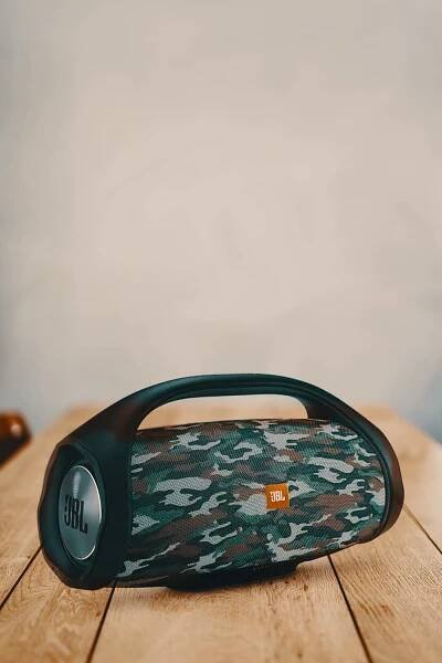 JBL BoomBox Cameo