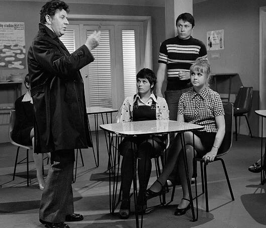 Film Konec semestru (1974)