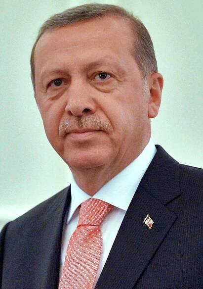 Proti „muslimské nenávisti“ je třeba bojovat, podobně jako se po holocaustu bojovalo s antisemitismem, říká Erdogan