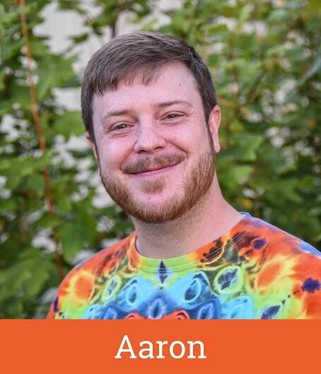 Headshot of Aaron