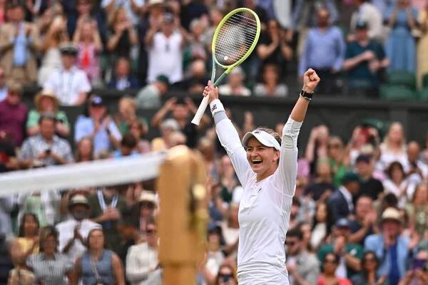 WIMBLEDON 2024 FINÁLE - muži, ženy, čtyřhra