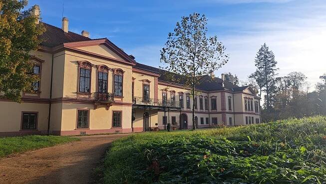 Zámecké parkety v Rytířském sále na zámku v Heřmanově Městci - Michal Žíla
