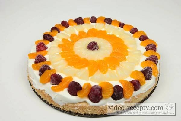 Jednoduchý sušenkový ovocný cheesecake - recept a videorecept