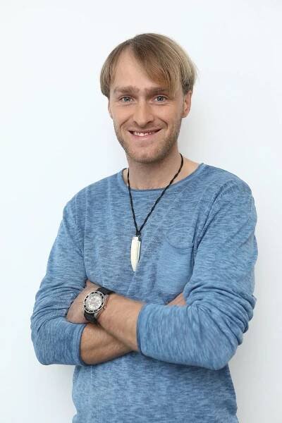 Nejslavnější rybář Česka Jakub Vágner přišel na svět na Štědrý den. Každé své narozeniny tak tráví se svou rozvětvenou rodinou, avšak party v tom pravém smyslu slova se nikdy nedočkal. Narozeninový dárek obvykle dostává u stromečku. 