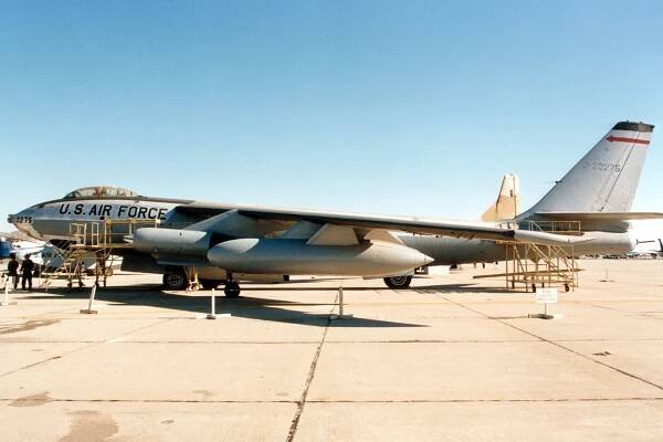 Boeing B-47E Stratojet USAF six-jet medium bomber