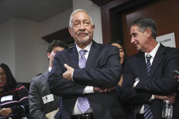 Menendez brothers latest: LA district attorney recommends resentencing - ABC News