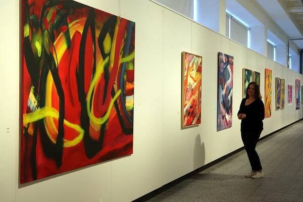 Krajská galerie výtvarného umění hostí výstavu Flow Hany Mikulenkové