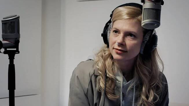 Karuselli - Tuiki tähtönen - Z filmu - Saara Kotkaniemi