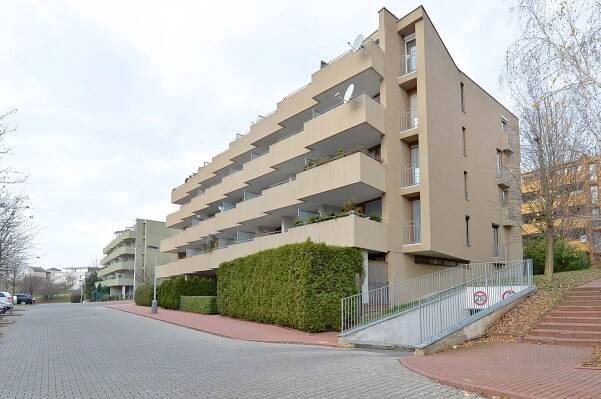 K Haltýři, Troja - Praha 8 | Pronájem, Byt 3+kk, 97 m²