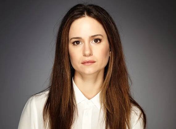 Katherine Waterston Stands Against JK Rowling Anti-Trans Beliefs