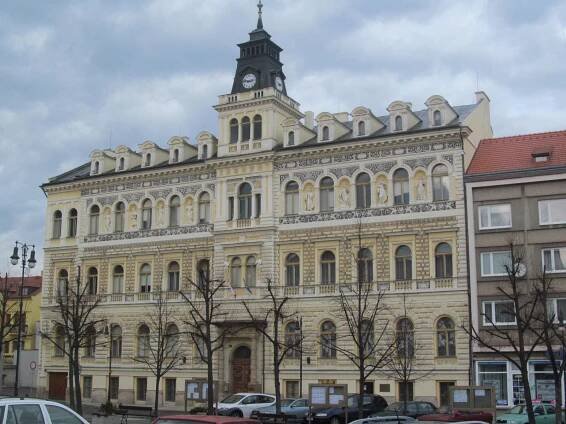Seznam starostů Loun