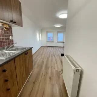 Pronájem byt 1+kk, garsoniera 35 m²