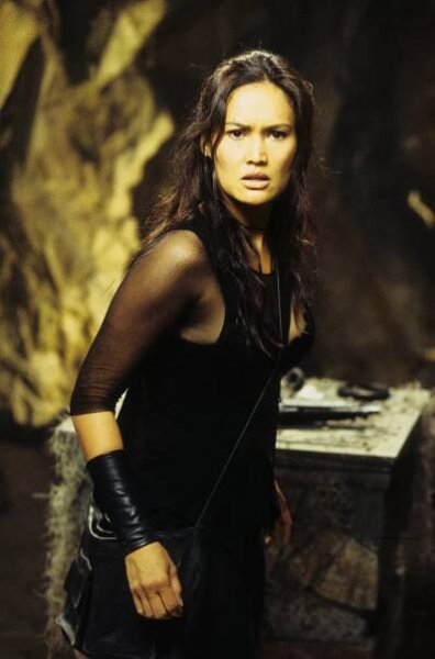 Lovci pokladů - Co ženy zajímá - Z filmu - Tia Carrere