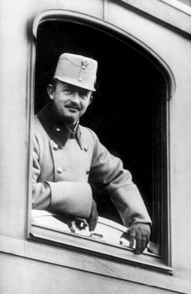 Parním vlakem NTM za císařem a králem Karlem I. Habsburským a za následníkem trůnu Františkem Ferdinandem d’Este – Česko