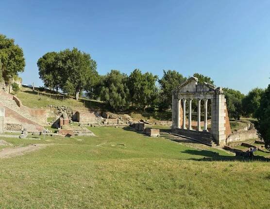 Apollonia: the Mighty Colony in Illyria