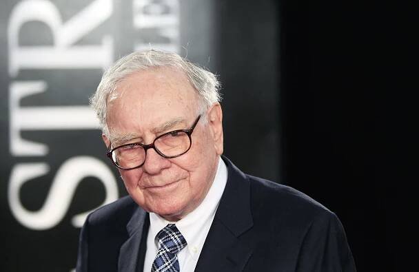 Warren Buffett's briefcase