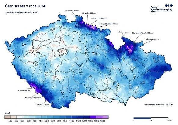 Mapa ukazuje úhrn srážek v roce 2024.