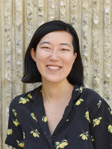 Yi Li