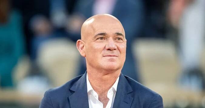 Agassi causes a stir as Wimbledon fans make feelings clear – ‘Start a petition’