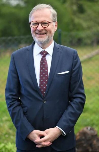 FOTO: Samozřejmě nechyběl ani Petr Fiala. – stránka 153