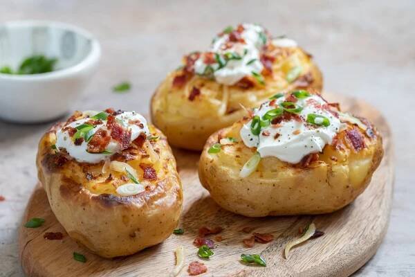 Recept pro zaneprázdněné kuchaře: Rychlé brambory do mikrovlnné trouby