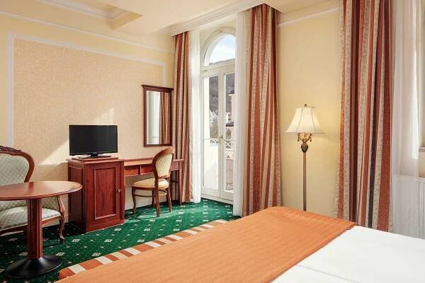 HUMBOLDT PARK HOTEL & SPA | Srdce Karlových Varů 