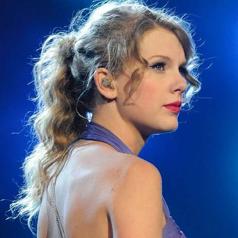 Taylor Swift Announces New Re-Recorded Album Speak Now (Taylor’s Version)