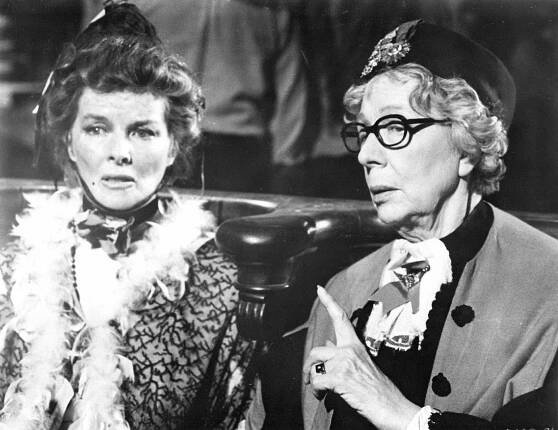 Katharine Hepburn, Edith Evans - The Madwoman of Chaillot - Z filmu