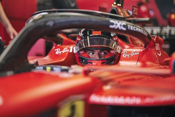 Uphill Qualifying for Carlos Sainz at the Abu Dhabi GP