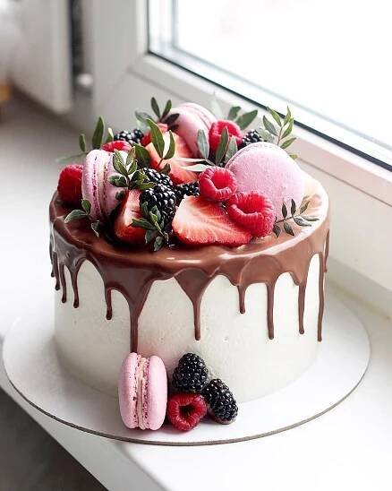 Drip Fruits Cake | Delicious Summer Dessert