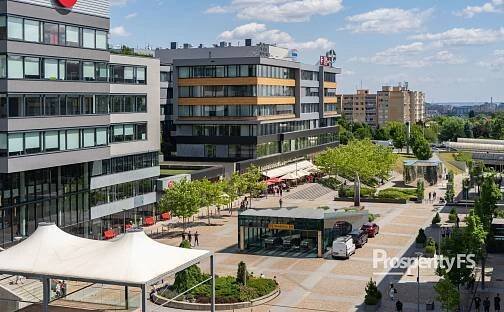 Pronájem bytu 2+kk, 62 m2 s prostornou lodžií a možností parkovacího stání