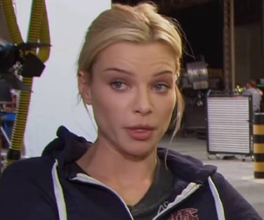 Lauren German Biography - Facts, Childhood, Family Life & Achievements