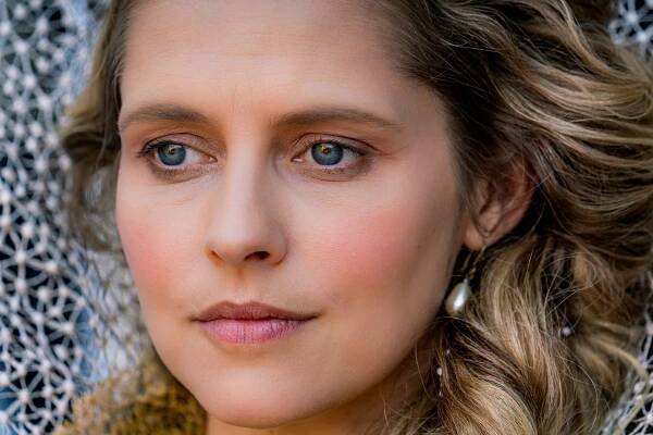 Čas čarodějnic - Epizoda 6 - Z filmu - Teresa Palmer