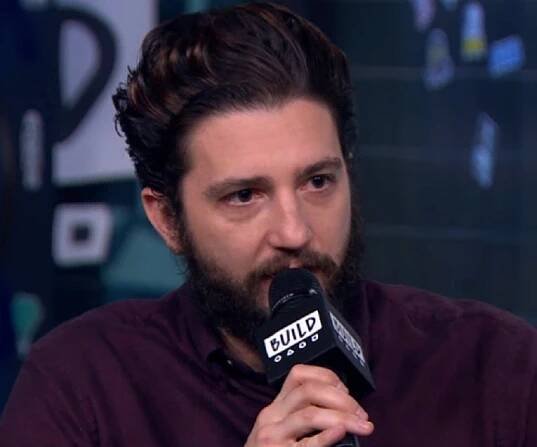 John Magaro Biography - Facts, Childhood, Family Life & Achievements