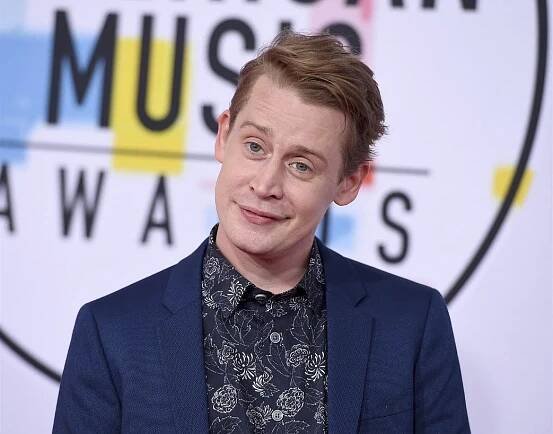 Bude sám doma? V desáté sérii American Horror Story se objeví Macaulay Culkin, vrátí se i Paulsonová a Peters