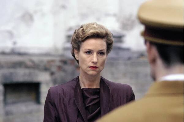 Pád Tretej ríše - Z filmu - Corinna Harfouch