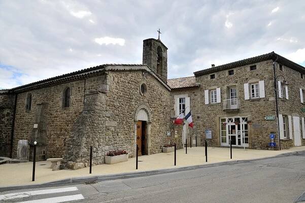 Súbor:Saint Georges les Bains.JPG – Wikipédia
