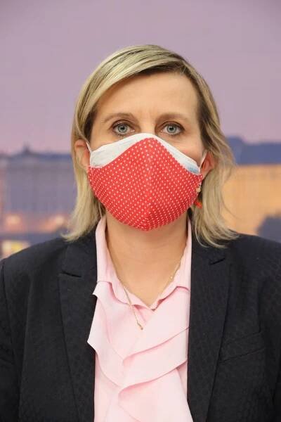 Silvestr politiků: Čaputová s přítelem na dovolené, Zeman v domácí péči a Babišovo přání