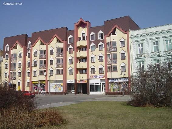 Pronájem Byt 2+1, Hlavní náměstí, Krnov - Pod Bezručovým vrchem