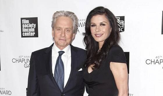 Michael Douglas a Catherine Zeta Jonesová (22. dubna 2013)