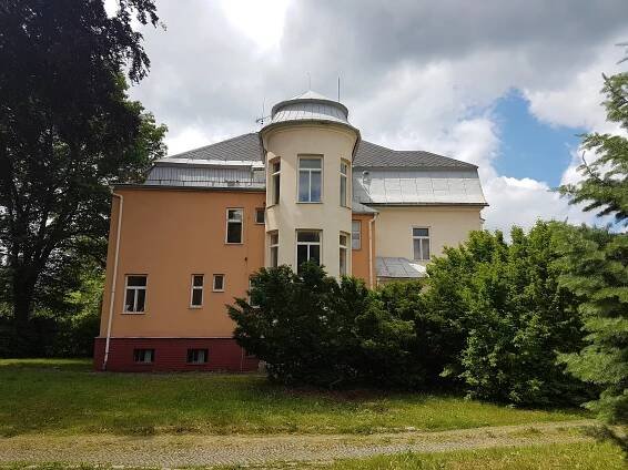 Lázeňské domy | SCHROTHOVY LÉČEBNÉ LÁZNĚ DOLNÍ LIPOVÁ