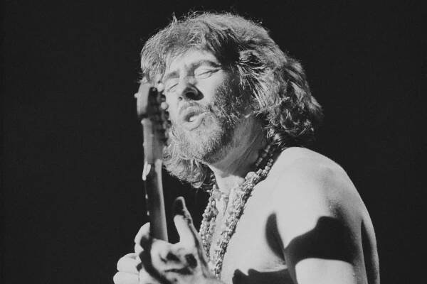 John Mayall, Legendary Pioneer of British Blues, Dies at 90