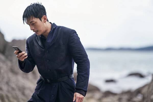Hra na oliheň - Bílý kůň - Z filmu - Ha-joon Wi