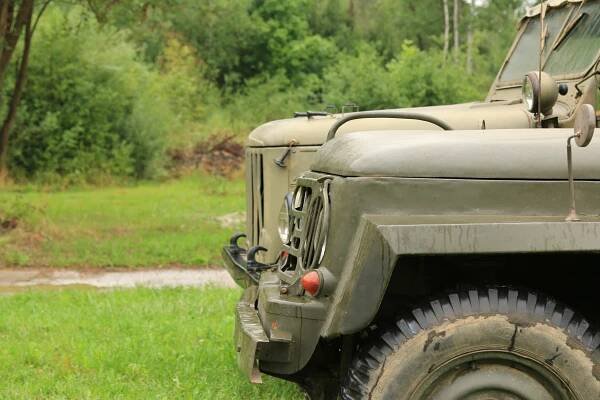 Armádní GAZ-69 vs. Škoda 973: Česká Babeta byla nejlepším vojákem své doby, přednost však dostal GAZ. A kvůli politice to nebylo