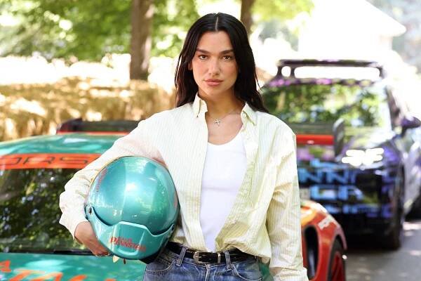 Dua Lipa UK • Your number one fansite for Dua Lipa - 