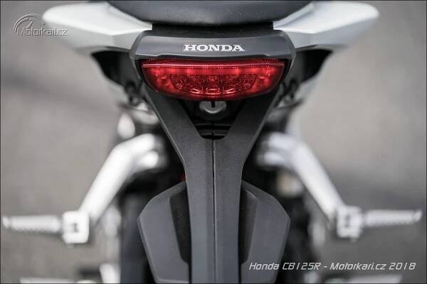 Honda CB 125R | Katalog motocyklů a motokatalog na Motorkáři.cz