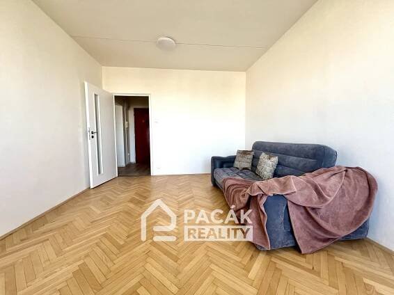 PACÁK REALITY s.r.o. Prodej bytu 3+1 v Olomouci, ul. Kmochova