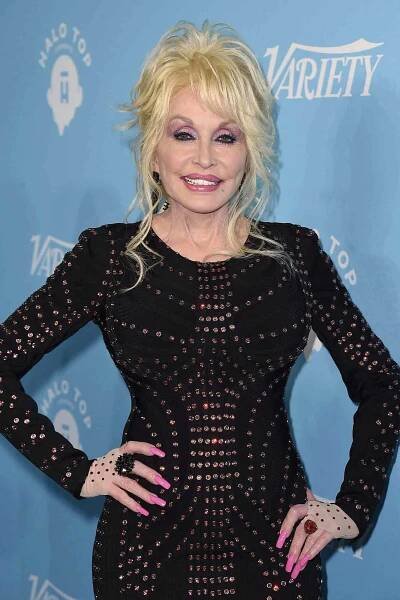 Dolly Parton Was 'Happy' to Help Fund Moderna's COVID Vaccine: I Felt 'Led to Do Something'